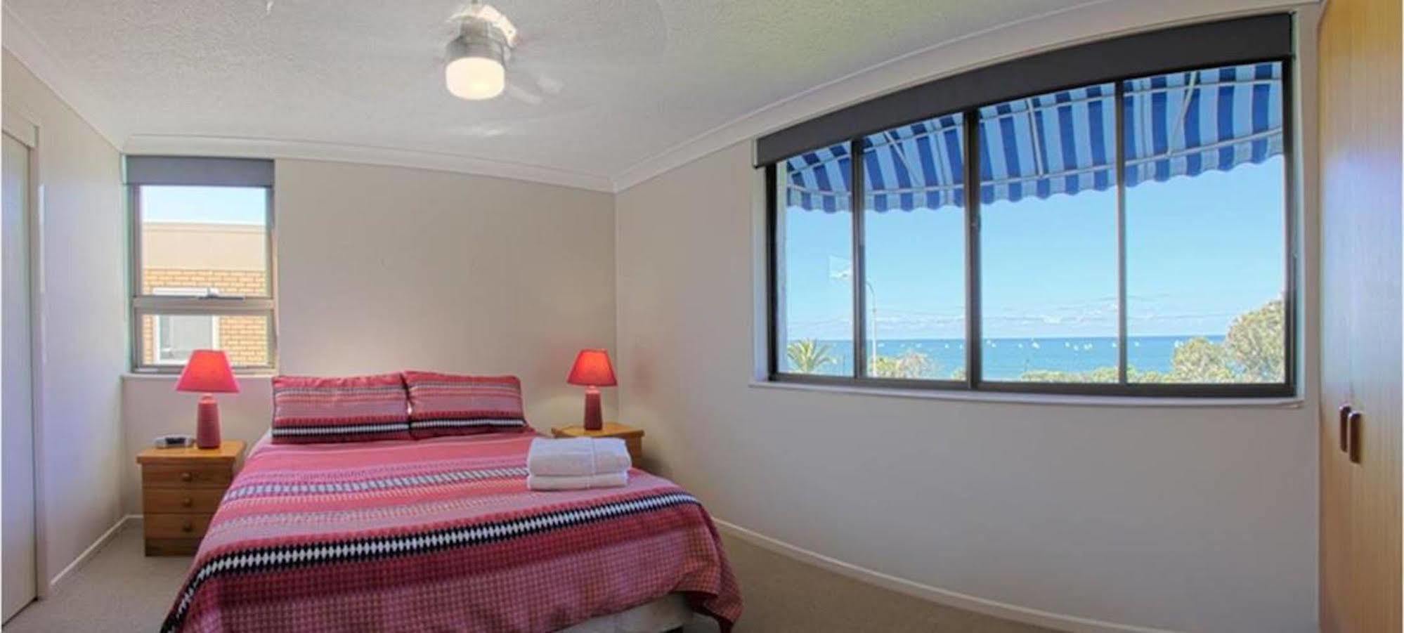 Headland Tropicana Resort Alexandra Headland Dış mekan fotoğraf